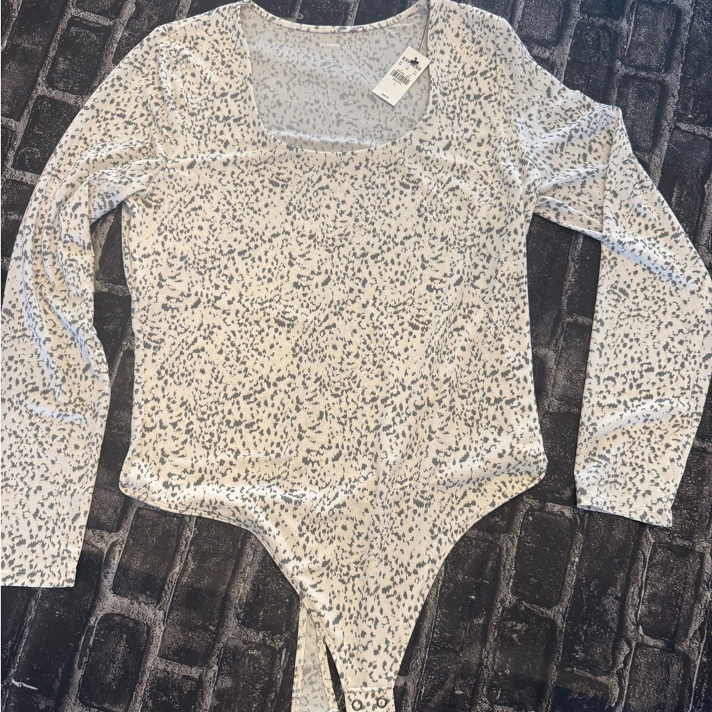 Express Patterned Cream Long Sleeve Bodysuit